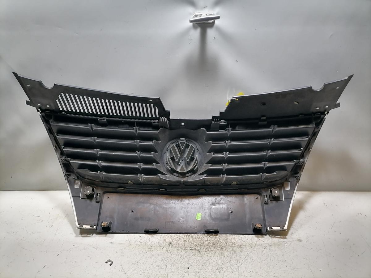 VW Passat 3C B6 original K&uuml;hlergrill f&uuml;r Fahrzeuge mit Parkhilfe PDC Bj.2008